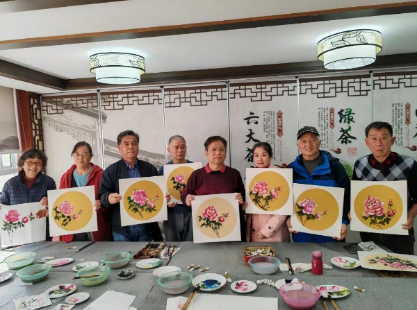 他们在这里体验书画魅力