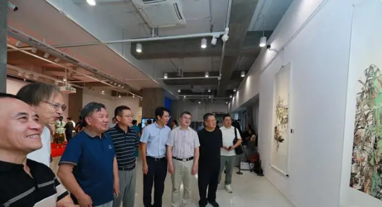 川渝艺术交流再上新 逾百件书画精品亮相重庆